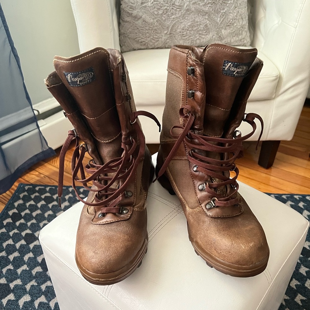 Vasque Men's Brown Leather Lace-Up Hiking Boots